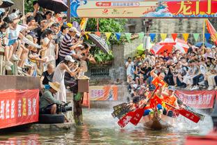 Khó chống đỡ! Chiến binh không địch lại tàu nhanh gặp phải 7 trận thua liên tiếp trên sân khách.